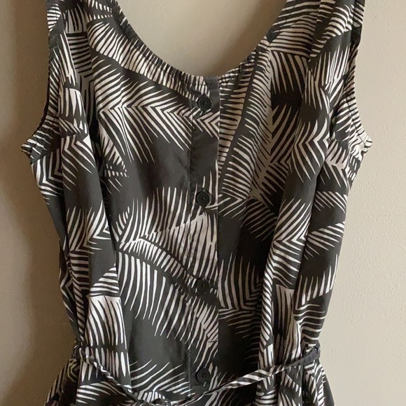 Gap • Tropical dress - Picture 2 of 5